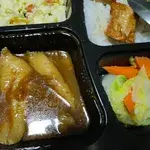 5 Days Lunch Tingkat Package (Weekdays Only)