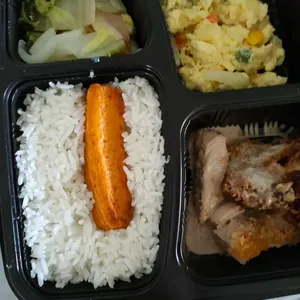 5 Days Lunch Tingkat Package (Weekdays Only)