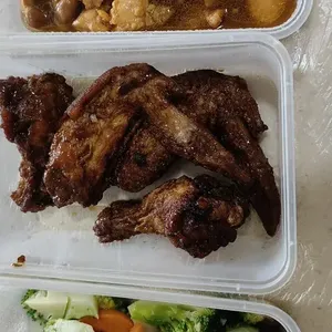 Tingkat Menu (20 Days) in Microwavable Container