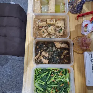 Tingkat - 3 Dishes + 1 soup/ 4 Dishes  (20 days)(Dinner)