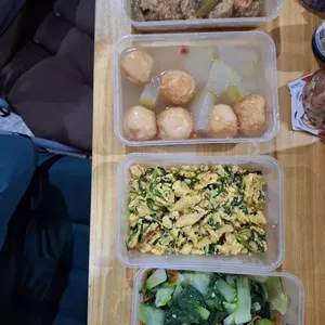 Tingkat - 3 Dishes + 1 soup/ 4 Dishes  (20 days)(Dinner)
