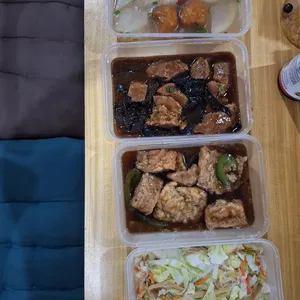 Tingkat - 3 Dishes + 1 soup/ 4 Dishes  (20 days)(Dinner)