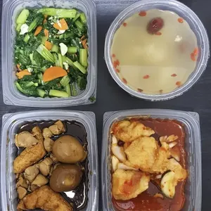 Jessie Catering Tingkat Meal - 3 dishes + 1 soup/ 4 dishes (20 days)