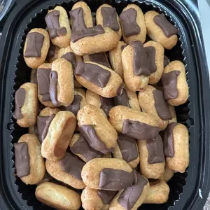 Mini Chocolate Éclair