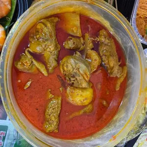 Signature Curry Chicken