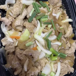姜葱猪肉 Pork w/ Onion and Ginger
