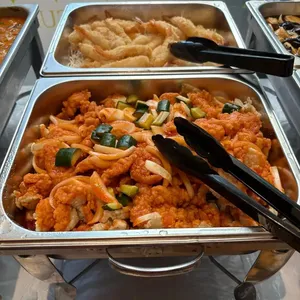 酸甜鱼片 Sweet & Sour Sliced Fish