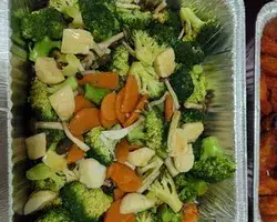 Broccoli W Scallop | Customer Photo | ECreative Catering Pte Ltd