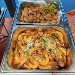 Signature Butter Prawns 招牌牛油虾