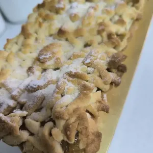Apple Crumble Tart