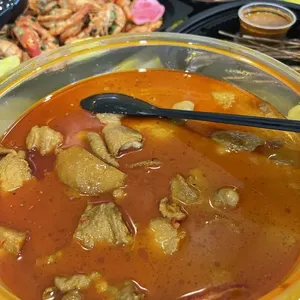 Bayfront Signature Curry Chicken w/ Potato  (咖喱鸡)