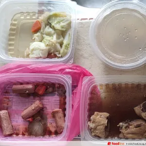 Lunch Tingkat (20 Day, 3 Dishes + Soup OR 4 Dishes)
