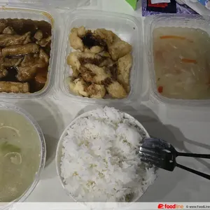 Lunch/Dinner Tingkat (5 Days, 3 Dishes + Soup OR 4 Dishes)