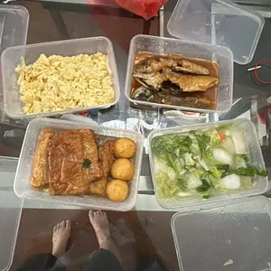 Jessie Catering Tingkat Meal - 3 dishes + 1 soup/ 4 dishes (5 days)