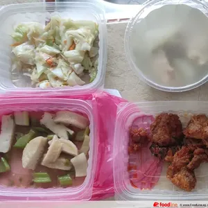 Lunch Tingkat (20 Day, 3 Dishes + Soup OR 4 Dishes)