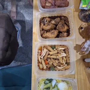 Dinner Tingkat (20 Days, 3 Dishes + Soup OR 4 Dishes)