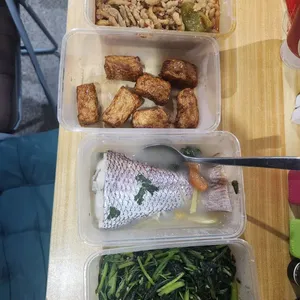 Tingkat Menu (20 Days) in Microwavable Container