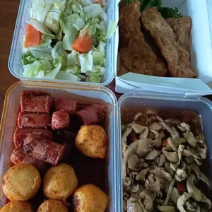 20 Days Dinner Tingkat Package (Weekdays Only)