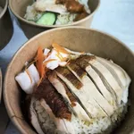 Chicken Rice (Chicken with Fragrant Rice) 鸡饭 (Type of Chicken: Roast 烧鸡)