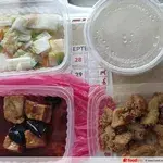 Lunch Tingkat (20 Day, 3 Dishes + Soup OR 4 Dishes)