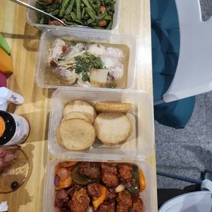 Tingkat Menu (20 Days) in Microwavable Container