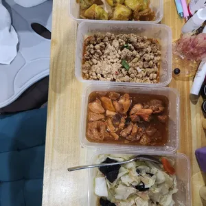 Tingkat Menu (20 Days) in Microwavable Container