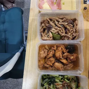 Tingkat Menu (20 Days) in Microwavable Container