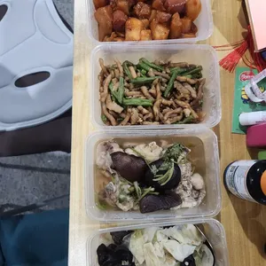 Tingkat Menu (20 Days) in Microwavable Container