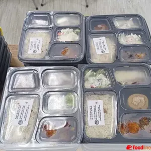 Executive Bento B
- Waldorf Salad
- Baked Fish with Lemon Butter Sauce
- Garlic Butter Rice with Raisin
- Grilled Rosemary Chicken
- Assorted Swiss Roll
- Assorted Packet Drink