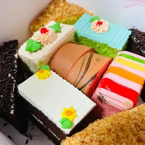 GDL 23 - Good Old Buttercream Cake Set