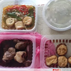 Lunch Tingkat (20 Day, 3 Dishes + Soup OR 4 Dishes)