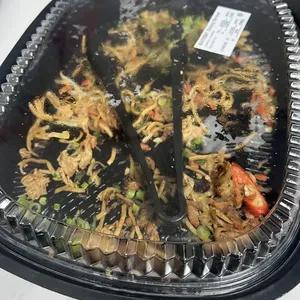 Cantonese Style Ee Fu Noodle   (港式伊府面)