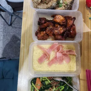 Tingkat Menu (20 Days) in Microwavable Container