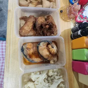 Tingkat Menu (20 Days) in Microwavable Container