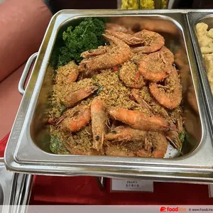 Oatmeal & Honey Coated Prawn 麦片蜜汁虾