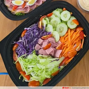 Festive Chicken Ham Winter Salad