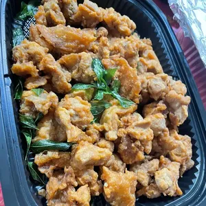 虾酱鸡丁 Prawn Paste Chicken Cube