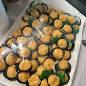 Mini Cream Puff 	奶油泡芙