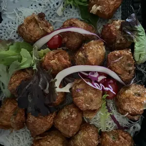 Fried Prawn Cube 炸虾枣