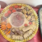 Fortune Platter (Golden Scallop, Braised Broccoli W Fortune Bag, Crispy Shrimp Prawn Ball, Vietnam Spring Roll & Baby Octopus) 金带子, 好运福袋烩西兰花, 鸿运荔枝虾球, 越南春卷, 小八爪鱼