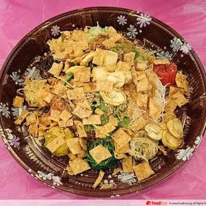 Cured Salmon Yu Sheng