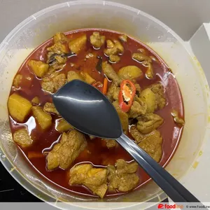 Signature Curry Chicken w/ Potato 招牌咖喱鸡马铃薯
