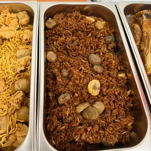 五谷丰登红烧香菇栗子饭<br>Imperial Harvest Braised Mushroom & Chestnut Rice