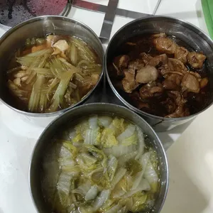 Dinner Tingkat (20 Days, 3 Dishes + Soup OR 4 Dishes)