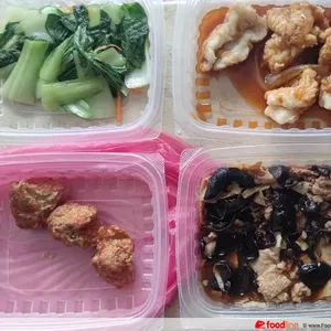 Lunch Tingkat (20 Day, 3 Dishes + Soup OR 4 Dishes)