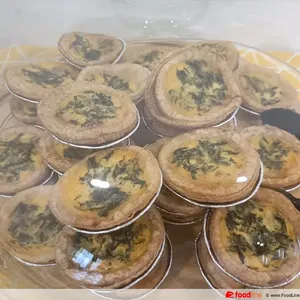 Spinach and Mushroom Quiche<br> bite-sized base, button mushroom, cheddar <br>Vegetarian, Contains wheat, egg, allium and dairy