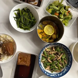 Regular Tingkat! (5 Days Trial)- (3 Dishes 1 Soup or 4 Dishes)