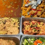 Thai Pineapple Rice 50% & Sin Chow Bee Hoon 50%