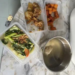 Tingkat Menu (20 Days) in Microwavable Container