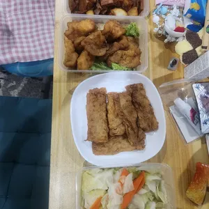 10 Days Dinner Tingkat Package (Weekdays Only)